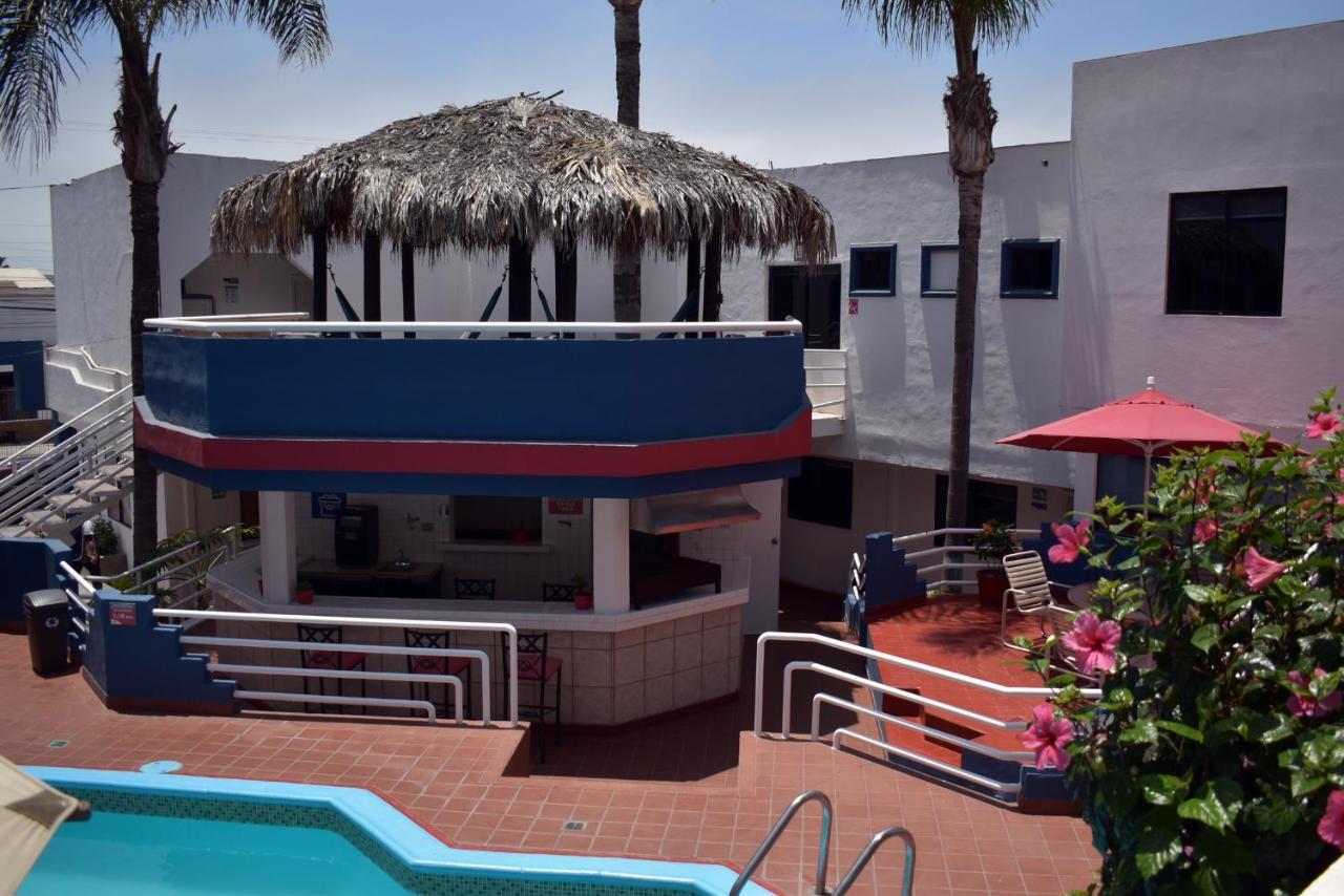 Hotel Mediterraneo Rosarito Exterior photo